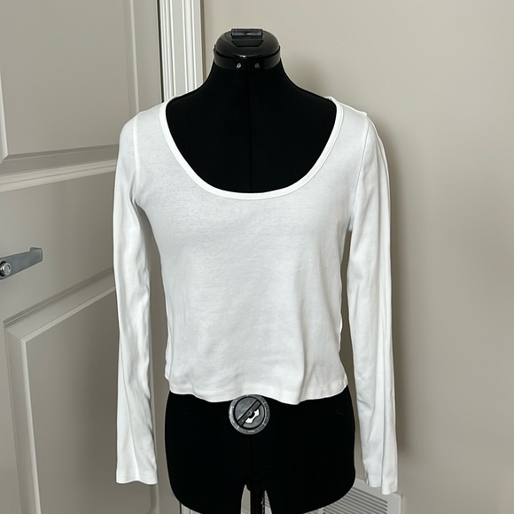 J. Crew Tops - J. CREW Perfect Fit T-Shirt Cropped Top